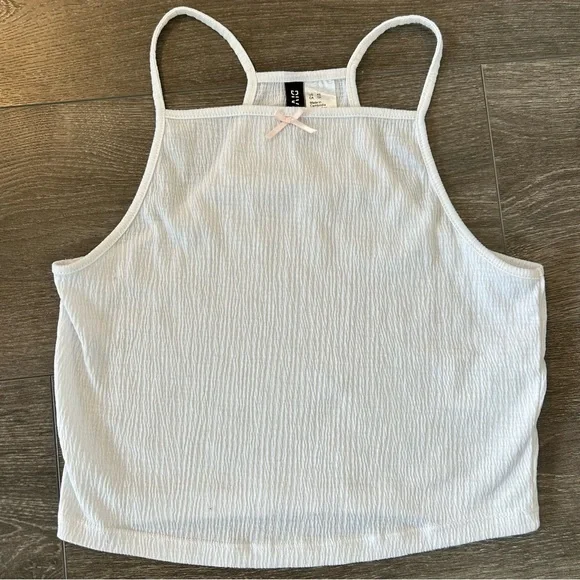 Pink Bow Tank - Picture 4 of 4